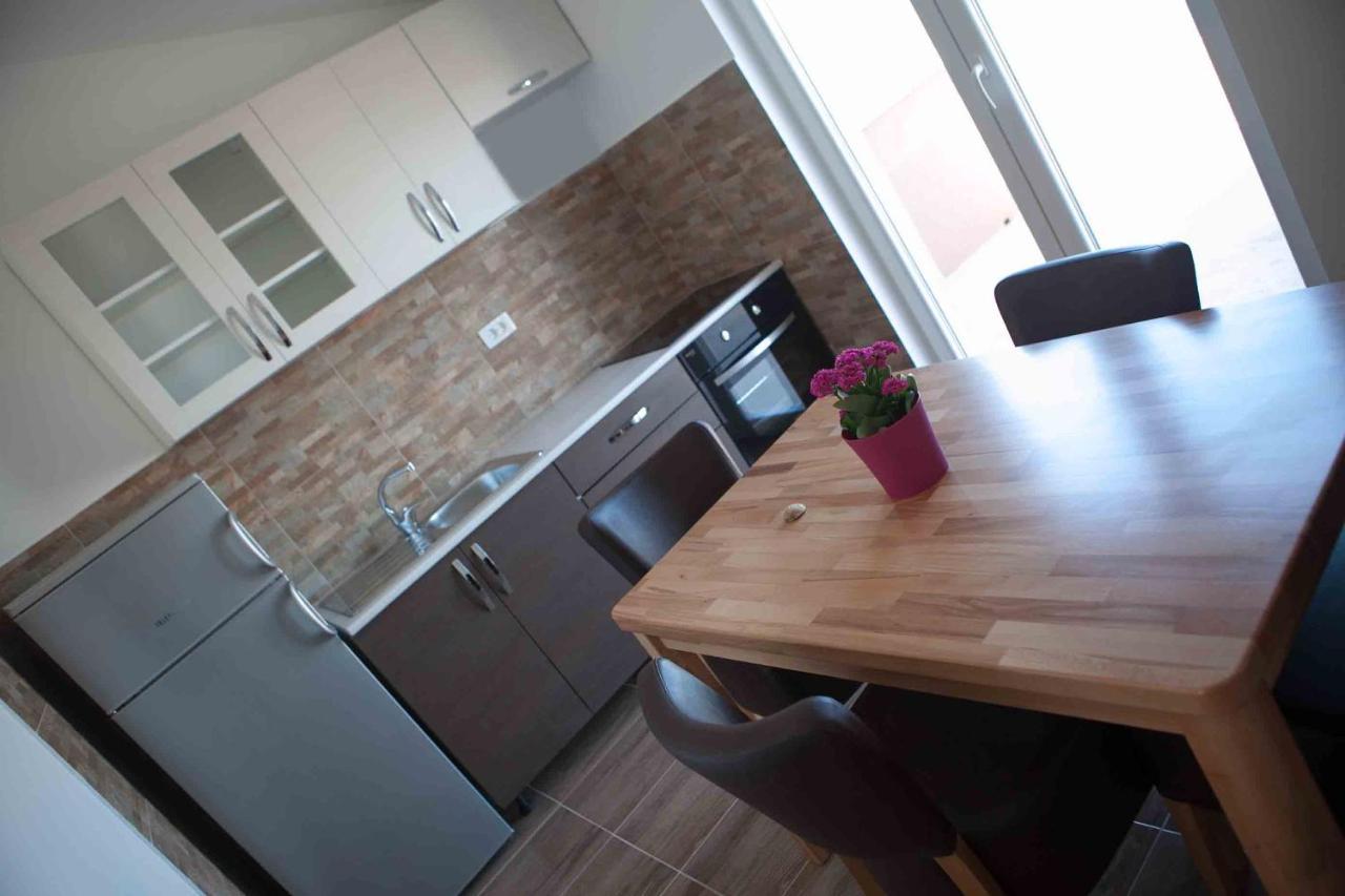 Apartments By The Sea Cove Ostricka Luka, Rogoznica - 13709 المظهر الخارجي الصورة
